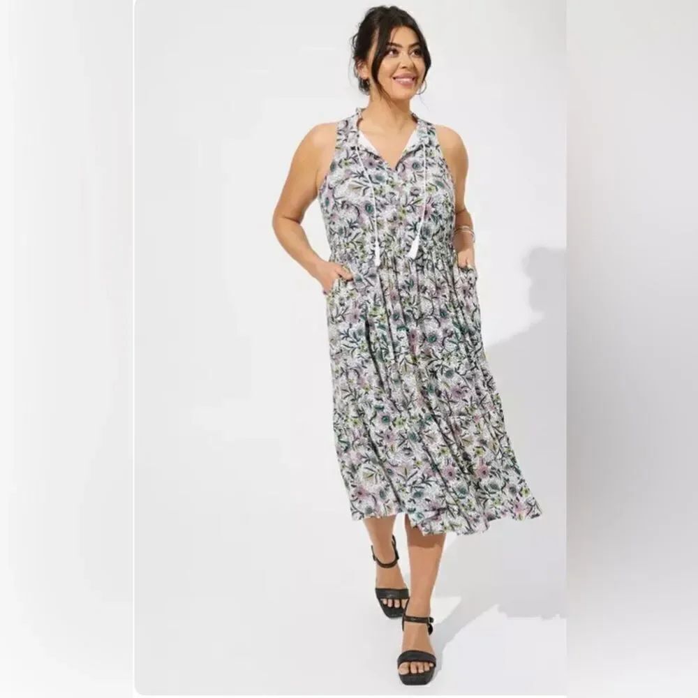 Torrid Midi Wash Gauze Tiered Dress NEW size 0/Large Chessie Linework Floral